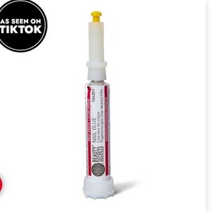 TikTok viral beauty secret nail glue (NEW)